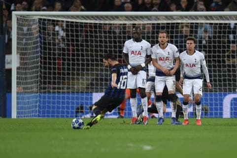 Tottenham Hotspur v Inter Milan UEFA Champions League Matteo Politano of Inter Milan strikes a freekick during the UEFA Champions League match at Wembley Stadium, London Content Not Available For UK Newspapers Copyright: xMartynxHaworthx FIL-12611-0067