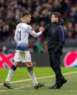 Spurs Manager Mauricio Pochettino with Erik Lamela of Spurs during the UEFA Champions League match between Tottenham Hotspur and Internazionale at Wembley Stadium, London, England on 28 November 2018. Copyright: xAndyxRowlandx PMI-2438-0024