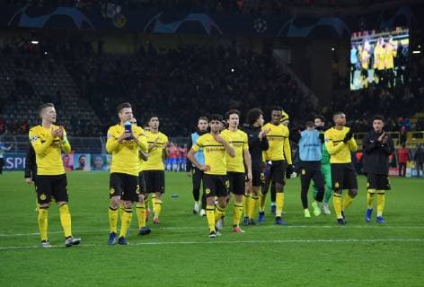 28.11.2018, Fussball, UEFA Champions League, Saison 2018 2019, Vorrunde, 5. Spieltag, Borussia Dortmund - Club Bruegge 0:0, Dortmunds Spieler nach dem Abpfiff