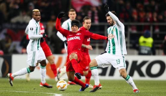 SOCCER - UEFA EL, Spartak vs Rapid MOSCOW,RUSSIA,29.NOV.18 - SOCCER - UEFA Europa League, group stage, FC Spartak Moscow vs SK Rapid Wien. Image shows Lorenzo Melgarejo (Spartak) and Marvin Potzmann (Rapid). Keywords: Wien Energie. GEPAxpictures xPhilippxBrem
