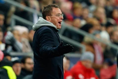 Oesterreich, Salzburg 29.11.2018, UEFA Europa League - 2018 19 Season, Vorrunde, Gruppenphase - Gruppe B - 5. Spieltag, RB Salzburg - RB Leipzig Trainer Ralf Rangnick (RBL) gestikuliert, gestik ( DeFodi507