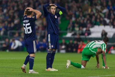 29th November 2018, Estadio Benito Villamarin, Seville, Spain; UEFA Europa League football, Real Betis versus Olympiakos; Kostas Fortounis and Pape Abou Cisse of Olympiacos after missing a goal chance  ActionPlus12083909 AntonioxGomez