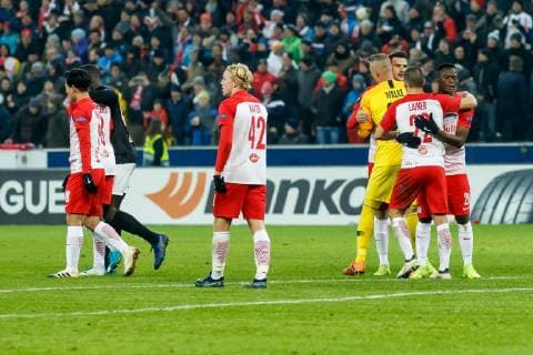 Oesterreich, Salzburg 29.11.2018, UEFA Europa League - 2018 19 Season, Vorrunde, Gruppenphase - Gruppe B - 5. Spieltag, RB Salzburg - RB Leipzig Salzburg schlussjubel ( DeFodi507