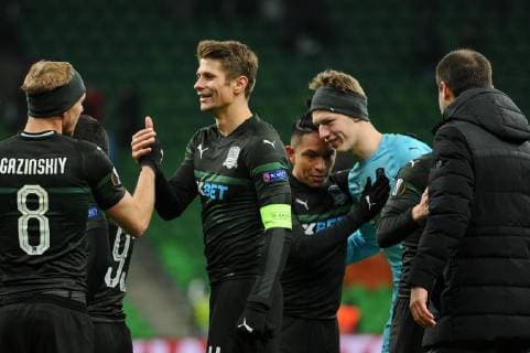 KRASNODAR, RUSSIA - NOVEMBER 29, 2018: FC Krasnodar s Yuri Gazinsky, Alyaksandr Martynovich, Cristian Ramirez, and goalkeeper Matvei Safonov (L-R) celebrate their victory in the 2018 19 UEFA Europa League Group J Round 5 football match against Akhisar Belediyespor at Krasnodar Stadium. Maxim Romanov TASS  TS0994F7