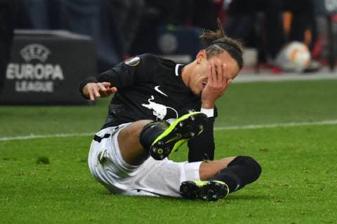 Sport Bilder des Tages Yussuf POULSEN (L), am Boden, Enttaeuschung,Frust,enttaeuscht, frustriert,niedergeschlagen, Aktion,Einzelaktion,Einzelbild, Freisteller,Ganzkoerperaufnahme,ganze Figur. Fussball Europa League, Gruppenphase, Gruppe B, 5. Spieltag, FC Salzburg (SL)-RB Leipzig (L) 1-0, am 29.11.2018 Stadion Salzburg.