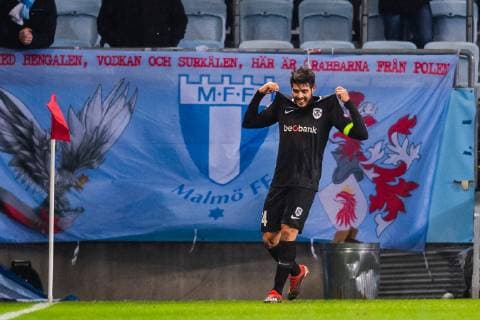 181129 Alejandro Pozuelo of Genk celebrates after 0-1 during the Europa league match between Malmö FF and Genk on November 29, 2018 in Malmö. Photo: Petter Arvidson BILDBYRN kod PA 92161  Copyright: PETTERxARVIDSON BB181129PA025