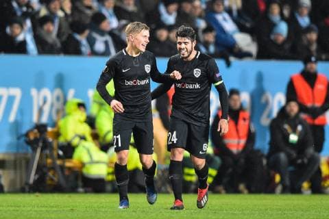 181129 Jere Uronen and Alejandro Pozuelo of Genk celebrates after 0-1 during the Europa league match between Malmö FF and Genk on November 29, 2018 in Malmö. Photo: Christian Örnberg BILDBYRN Cop 166  Copyright: ChristianxÖrnberg BB181129CO008