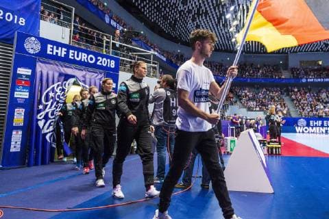 Brest, Frankreich 01. Dezember 2018: EHF EM 2018 Women - Norwegen vs. Deutschland die Mannschaft von Deutschland Brest Arena Brest Frankreich