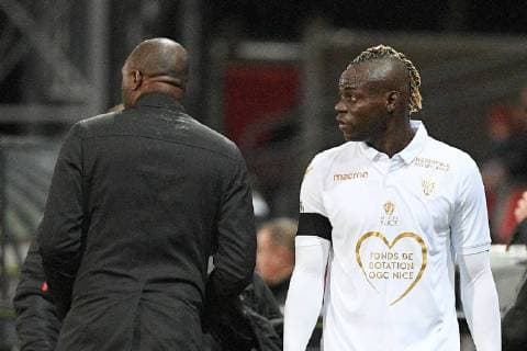 09 MARIO BALOTELLI (NICE) - PATRICK VIEIRA (ENTRAINEUR NICE) - COLERE FOOTBALL : Guingamp vs Nice - Ligue 1 Conforama - 01 12 2018 FEP Panoramic 