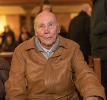 01.12.2018. Horst Eckel bei einem Konzert der Mainzer Hofsänger in der Dorfkirche von Vogelsberg (Bruchmühlbach-Vogelbach) zugunsten der Horst-Eckel-Stiftung. Horst Eckel besucht ein Konzert der Mainzer Hofsänger