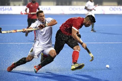 BHUBANESWAR, INDIA - DECEMBER 02 : Ho Garcia Gabriel of Canada, Keenan Horne of South Africa HOCKEY SUR GAZON : Coupe du monde - Canada vs afique du sud - Bhubaneswar - 02 12 2018 PhotoNews Panoramic 