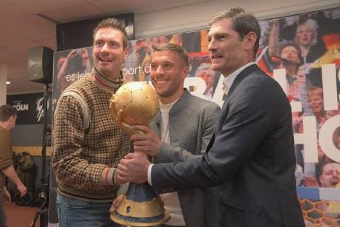 Handball, Carsten Lichtlein WM 2019 Botschafter Lukas Podolski, Henning Fritz, Fototermin, Pressekonferenz, Handball is coming home, 03.12.2018, Lanxessarena Köln