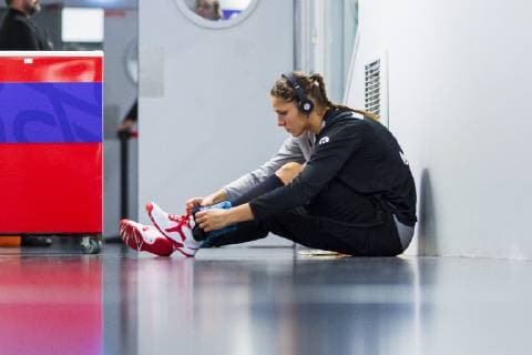 Handball, Frauen: EM, Deutschland Rumänien Vorrunde, Gruppe D, 2. Spieltag in der Brest Arena Xenia Smits (Deutschland Metz) vor dem Spiel Brest Arena Brest Frankreich