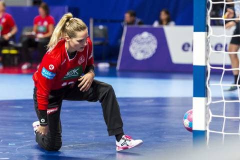 Handball, Frauen: EM, Deutschland Rumänien Vorrunde, Gruppe D, 2. Spieltag in der Brest Arena Torhueterin Dinah Eckerle (Deutschland SG BBM Bietigheim) Brest Arena Brest Frankreich