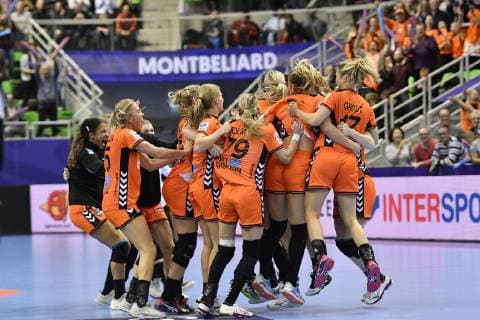 03-12-2018 HANDBAL: 13TH WOMENS EUROPEAN HANDBALL CHAMPIONSHIP: NEDERLAND-SPANJE: MONTBELIARD De Nederlandse vrouwen gaan door na een nipte ovberwinning op Spanje Foto: SCS Soenar Chamid xVIxVIxImagesx xSoenarxChamidxsportfotografiexIVx 12976401
