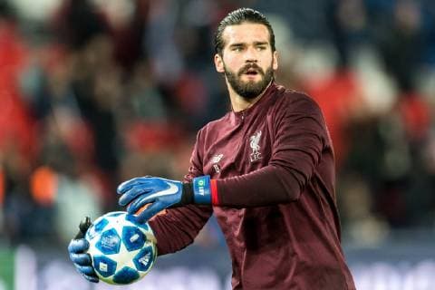 goalkeeper Alisson Becker of Liverpool FC during the UEFA Champions League group C match between Paris St Germain and Liverpool FC at the Parc des Princes on November 28, 2018 in Paris, France UEFA Champions League 2018 2019 xVIxVIxImagesx xGerritxvanxKeulenxIVx 12980522