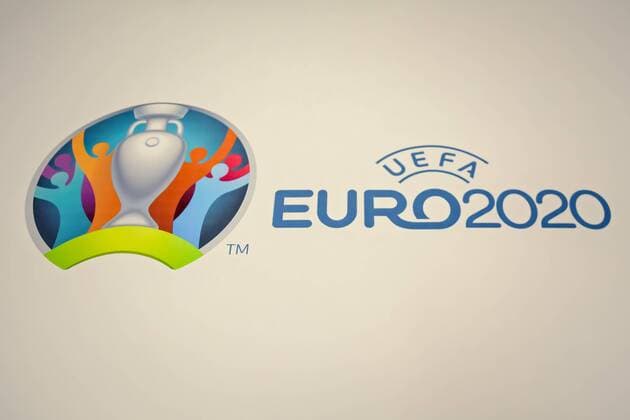Fußball, EURO 2020 Logo Official logo UEFA EURO EM Europameisterschaft Fussball 2020 Official logo UEFA EURO 2020 printed on banner during press conference PK Pressekonferenz on the occasion of the draw. Kyiv Kyiv Ukraine  AleksandrxGusev PacificxPress