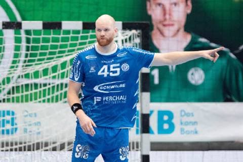 Minden, Deutschland 02.12.2018: 1. Handball Bundesliga - 2018 2019 - GWD Minden vs. VfL Gummersbach Alexander Becker (Gummersbach) Minden Nordrhein-Westfalen Deutschland Kampa Halle