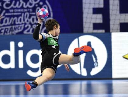 09-12-2018 HANDBAL: 13TH WOMENS EUROPEAN HANDBALL CHAMPIONSHIP: HONGARIJE-DUITSLAND HUNGARY-GERMANY: NANCY Alina Grijseels (GER) Foto: SCS Soenar Chamid xVIxVIxImagesx xSoenarxChamidxsportfotografiexIVx 13025908