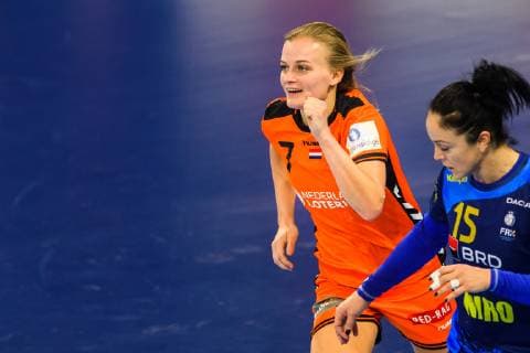 181209 Debbie Bont of Netherlands celebrates during the EHF European WomenÕs Handball Championship match between Netherlands and Romania on December 9, 2018 in Nancy. Photo: Fredrik Varfjell BILDBYRN kod FV 150181 Copyright: FREDRIKxVARFJELL BB181209FV018