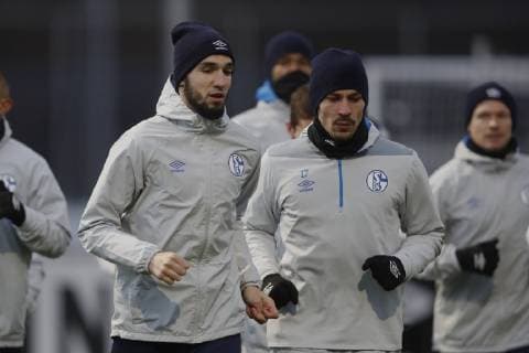 10.12.2018, Fussball, Saison 2018 2019, Champions League, 6. Spieltag - Pressekonferenz + Abschlusstraining FC Schalke 04 v. l. Nabil BENTALEB (FC Schalke 04), Benjamin STAMBOULI (FC Schalke 04) Gelsenkirchen Veltins Arena Deutschland
