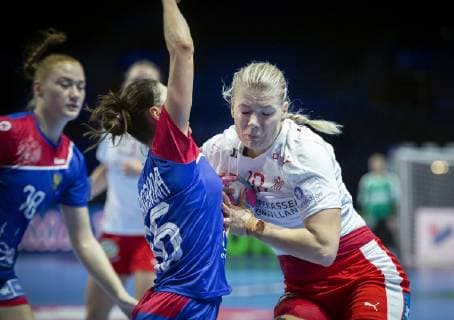 Handball, Damen EM, Dänemark - Russland Danmarks Kathrine Heindahl under EM kampen mellem Danmark-Rusland i Nantes, mandag den 10 december 2018.. , Nantes Denmark Copyright: Scanpix LiselottexSabroex COP104 spdk20181210-185124-L