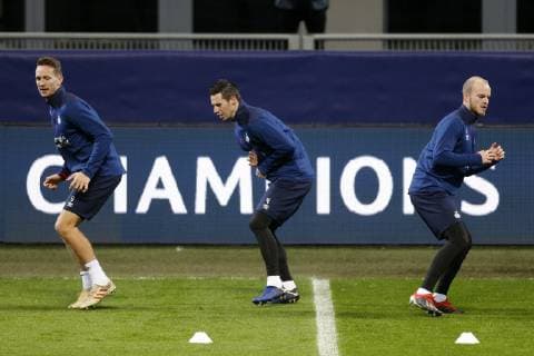 (L-R), Luuk de Jong of PSV, Nick Viergever of PSV, Jorrit Hendrix of PSV during a training session prior to the UEFA Champions League group B match between Internazionale Milan and PSV Eindhoven at Stadio Giuseppe Meazza on December 10, 2018 in Milan, Italy UEFA Champions League 2018 2019 xVIxVIxImagesx xJeroenxPutmansxIVx 13039777