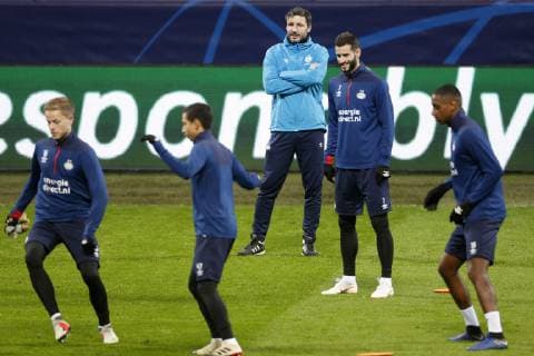 (L-R), Dante Rigo of PSV, Mauro Junior of PSV, Coach Mark van Bommel of PSV, Gaston Pereiro of PSV, Pablo Rosario of PSV during a training session prior to the UEFA Champions League group B match between Internazionale Milan and PSV Eindhoven at Stadio Giuseppe Meazza on December 10, 2018 in Milan, Italy UEFA Champions League 2018 2019 xVIxVIxImagesx xJeroenxPutmansxIVx 13039803