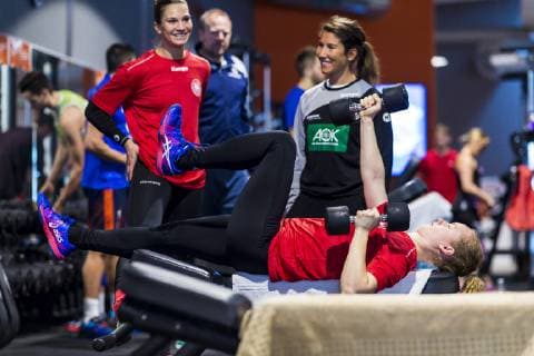 Nancy, Frankreich 10. Dezember 2018: EHF EM 2018 - Media Day - Training Maren Weigel (Deutschland Metzingen) beim Krafttraining Nancy Frankreich