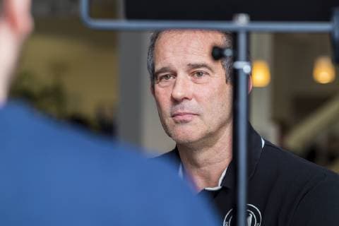 Nancy, Frankreich 10. Dezember 2018: EHF EM 2018 - Media Day - Training Trainer Henk Groener (Deutschland) im TV Interview Nancy Frankreich