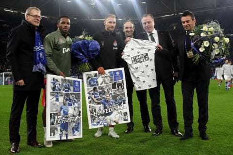 Offizielle Verabschiedung von Benedikt Höwedes (Lokomotiv Moskau) und Jefferson Farfan (Lokomotiv Moskau) beim Champions League Spiel (Saison 2018 19) FC Schalke 04 - Lokomotive Moskau. Copyright: Thomas Pakusch