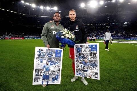 Sport Themen der Woche KW50 Sport Bilder des Tages 11.12.2018, Fussball, Saison 2018 2019, Champions League, 6. Spieltag - FC Schalke 04 - Lokomotive Moskau v. l. Jefferson Farfan (Lokomotive Moskau), Benedikt Höwedes (Lokomotive Moskau) Gelsenkirchen Veltins Arena Deutschland