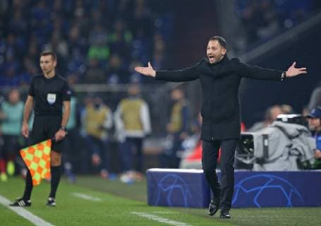 11.12.2018, Fussball UEFA Champions League 2018 2019, Gruppenphase, 6.Spieltag, FC Schalke 04 - Lokomotive Moskau, in der VELTINS-Arena Gelsenkirchen. Trainer Domenico Tedesco (Schalke)