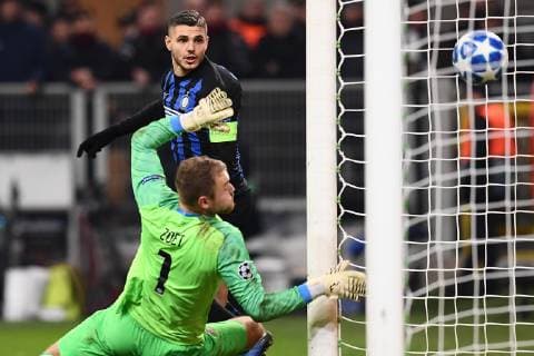 Sport Bilder des Tages Mg Milano 11 12 2018 - Champions League Inter-Psv Eindhoven foto Matteo Gribaudi Image nella foto: gol Mauro Icardi 