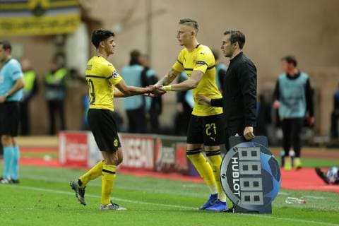 v.l. Mahmoud Dahoud (Dortmund) wird ausgewechselt, fuer ihn kommt Marius Wolf (Dortmund) beim Spiel AS Monaco vs. Borussia Dortmund, Fussball, Champions League, 11.12.2018 AS Monaco vs. Borussia Dortmund, Fussball, Champions League, 11.12.2018 Monaco Copyright: xEIBNER MarioxHommesx EP_MHS