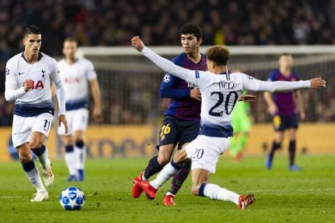 11.12.2018, xslx, Fussball Champions League, FC Barcelona Barca - Tottenham Hotspur emspor, v.l. Alena (FC Barcelona), Dele (Tottenham Hotspur) (DFL DFB REGULATIONS PROHIBIT ANY USE OF PHOTOGRAPHS as IMAGE SEQUENCES and or QUASI-VIDEO) Barcelona