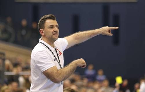 Foto : Trainer Piotr Przybecki ( Polen ) Handball Länderspiel in Rostock am Mi. 12.12.2018 Deutschland - Polen
