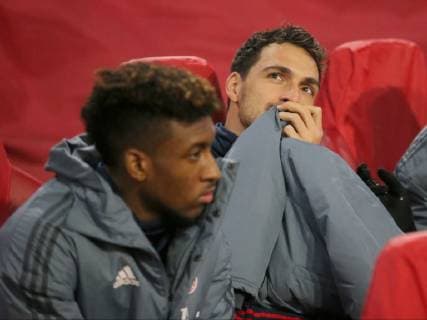 Kingsley Coman (FC Bayern Muenchen 29) Mats Hummels (FC Bayern Muenchen 5) auf der Bank, Ajax Amsterdam vs FC Bayern Muenchen, Fussball, Champions League Gruppenphase,12.12.2018 Ajax Amsterdam vs FC Bayern Muenchen, Fussball, Champions League Gruppenphase,12.12.2018 Amsterdam Copyright: xLanger Eibner-Pressefotox EP_HLR