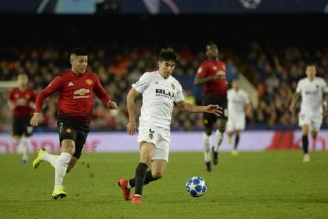 Soler of Valencia in action during the Uefa Champions League, football match between Valencia and Manchester on december 12, at Mestalla stadium in Valencia, Spain. Foto: Xisco Navarro Cordon Press