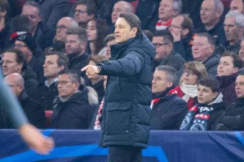 12.12.2018, xkvx, Fussball UEFA Champions League, Ajax Amsterdam - FC Bayern Muenchen emspor, v.l. Trainer Niko Kovac (FCB - FC Bayern Muenchen) gibt Anweisung, gestikuliert, mit den Armen gestikulieren, gives instructions, gesticulate (DFL DFB REGULATIONS PROHIBIT ANY USE OF PHOTOGRAPHS as IMAGE SEQUENCES and or QUASI-VIDEO) Amsterdam