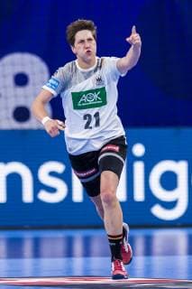 Handball, Frauen: EM, Niederlande - Deutschland Hauptrunde, Gruppe 2, 3. Spieltag im Palais des Sports Ina Grossmann (Deutschland Thueringer HC) Jubel Freude Emotion Torjubel Torschuetze Torschütze Nancy Palais des Sports Jean Weille Frankreich