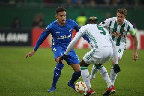 Fußball, EL, Rapid Wien - Glasgow Rangers SOCCER - UEFA EL, Rapid vs Rangers VIENNA,AUSTRIA,13.DEC.18 - SOCCER - UEFA Europa League, group stage, SK Rapid Wien vs Glasgow Rangers. Image shows James Tavernier (Rangers) and Boli Bolingoli-Mbombo (Rapid). Keywords: Wien Energie. GEPAxpictures xMarioxKneisl