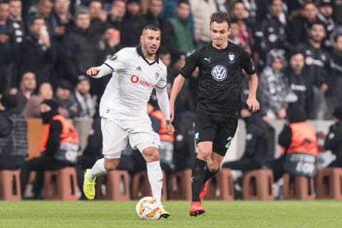 (L-R) Ricardo Andrade Quaresma Bernardo of Besiktas JK , Andreas Vindheim of Malmo FF during the UEFA Europa League group I match between between Besiktas AS and Malmo FF at the Besiktas Park on December 13, 2018 in Istanbul, Turkey UEFA Europa League 2018 2019 xVIxVIxImagesx xGerritxvanxKeulenxIVx 13060523