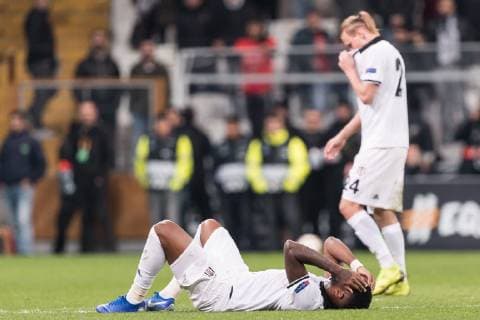(L-R) Cyle Christopher Larin of Besiktas JK, Domagoj Vida of Besiktas JK during the UEFA Europa League group I match between between Besiktas AS and Malmo FF at the Besiktas Park on December 13, 2018 in Istanbul, Turkey UEFA Europa League 2018 2019 xVIxVIxImagesx xGerritxvanxKeulenxIVx 13060916