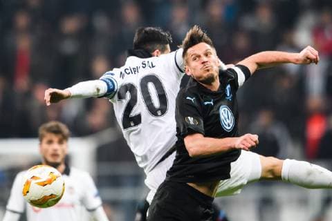 181213 Markus Rosenberg of Malmö FF and Necip Uysal of Besiktas during the Europa league match between Besiktas and Malmö FF on December 13, 2018 in Istanbul. Photo: Petter Arvidson BILDBYRN kod PA 92175 Copyright: PETTERxARVIDSON BB181213PA093
