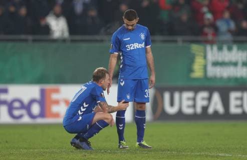 SOCCER - UEFA EL, Rapid vs Rangers VIENNA,AUSTRIA,13.DEC.18 - SOCCER - UEFA Europa League, group stage, SK Rapid Wien vs Glasgow Rangers. Image shows the disappointment of Scott Arfield (Rangers) and Eros Grezda (Rangers). Keywords: Wien Energie. GEPAxpictures xChristianxOrt