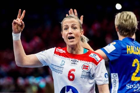 181214 Heidi L¿ke of Norway during the EHF European WomenÕs Handball Championship match between Sweden and Norway on December 14, 2018 in Paris. Photo: Jon Olav Nesvold BILDBYRN kod JE 160384 Copyright: JONxOLAVxNESVOLD BB181214JE005