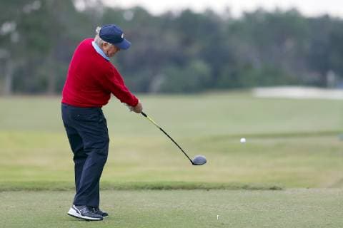 ORLANDO, FL - DECEMBER 14: Jack Nicklaus tees off on the par 5 5th hole during the Pro-Am of the 2018 PNC Father Son Challenge on December 14, 2018 at the The Ritz-Carlton Golf Club in Orlando, Florida. (Photo by Cliff Welch Icon Sportswire) GOLF: DEC 14 Champions Tour - PNC Father Son Challenge Icon121418144 EDITORIAL USE ONLY