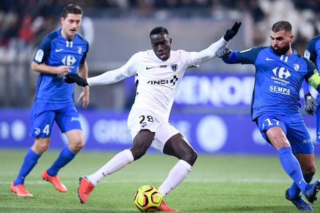 17 MAXIME SPANO (GRE) - 28 SILAS WAMANGITUKA (PFC) - BUT FOOTBALL : Grenoble vs Paris FC - Dominos Ligue 2 - 14 12 2018 FEP Panoramic 