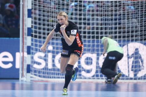 Joie Lois Abbingh (Pays Bas) HANDBALL : Pays Bas vs France - Demie Finale Euro feminin - 14 12 2018 GwendolineLeGoff Panoramic 